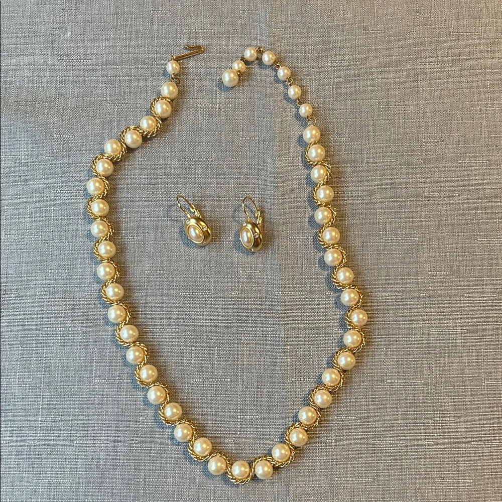Elegant Gold and Cream Pearl Costume Necklace and Earring Set